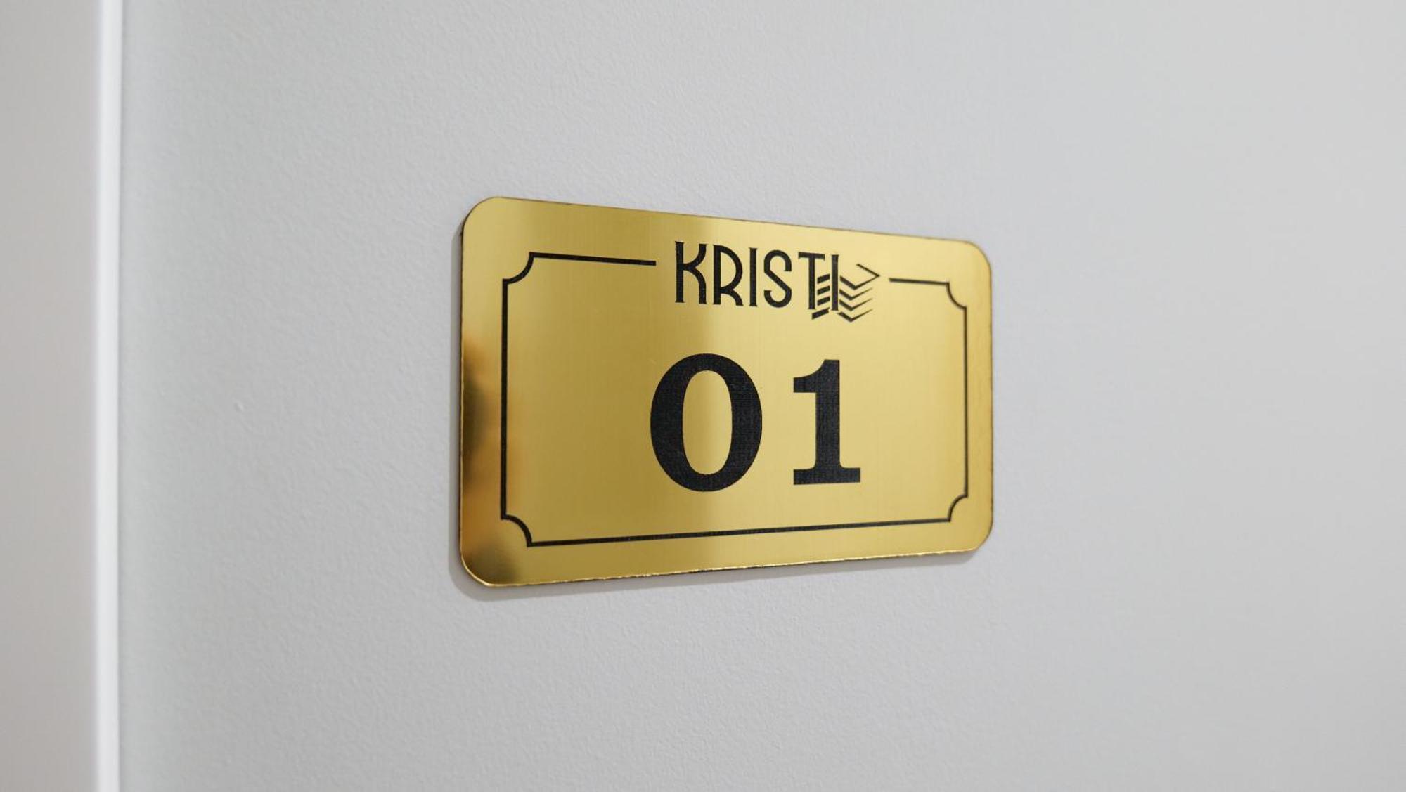 Kristi Apartments 01 Тирана Екстериор снимка